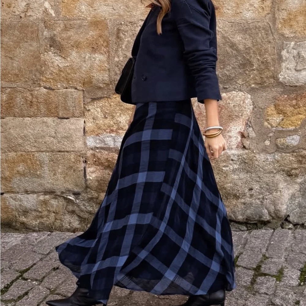 ZARA PLAID MIDI SKIRT